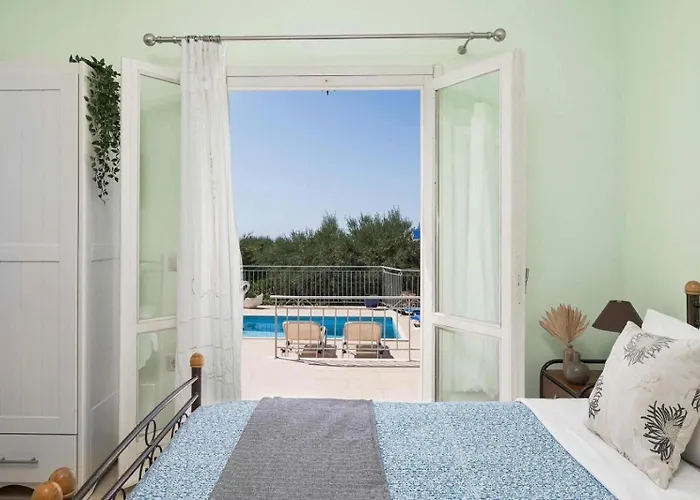 Marianthy Kefalonia * Tzamarelata